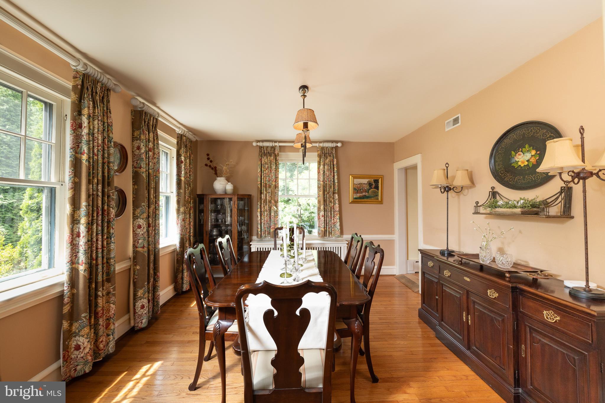 133 Spencer Road Devon, PA 19333 - Photo 5 of 33 Dining Room