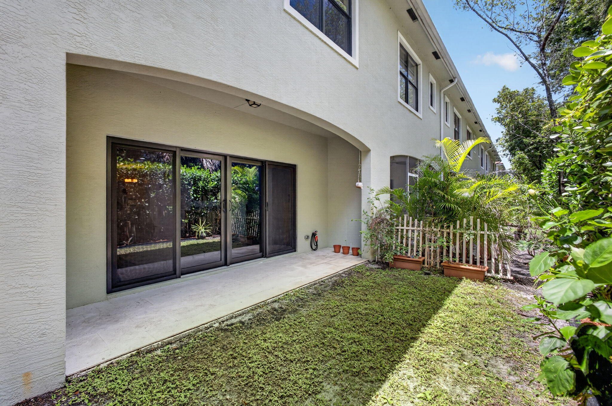 4470 Leo Lane Riviera Beach, FL 33410 - Photo 30 of 35 42-web-or-mls-5D1A8499