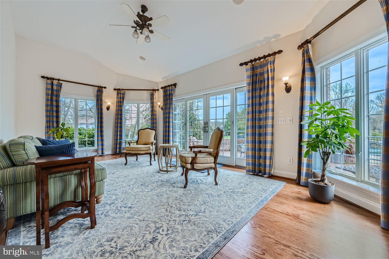 2629 Pot Spring Road Lutherville-Timonium, MD 21093 - Photo 20 of 35 Sunroom