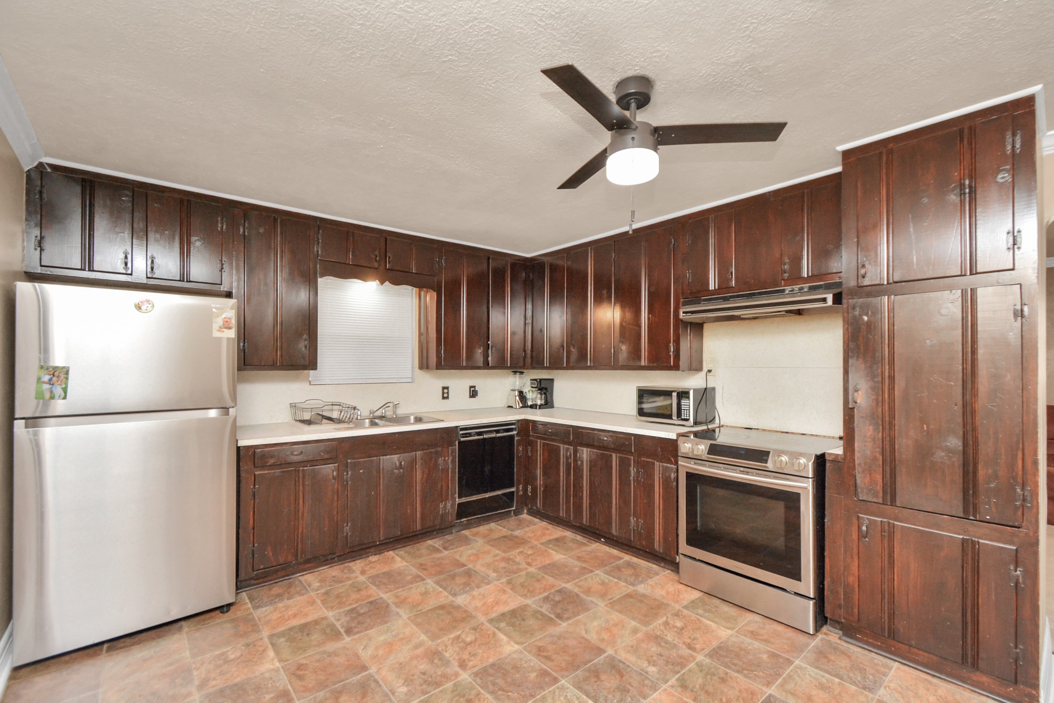 2706 Harvard Street Pasadena, TX 77502 - Photo 20 of 35