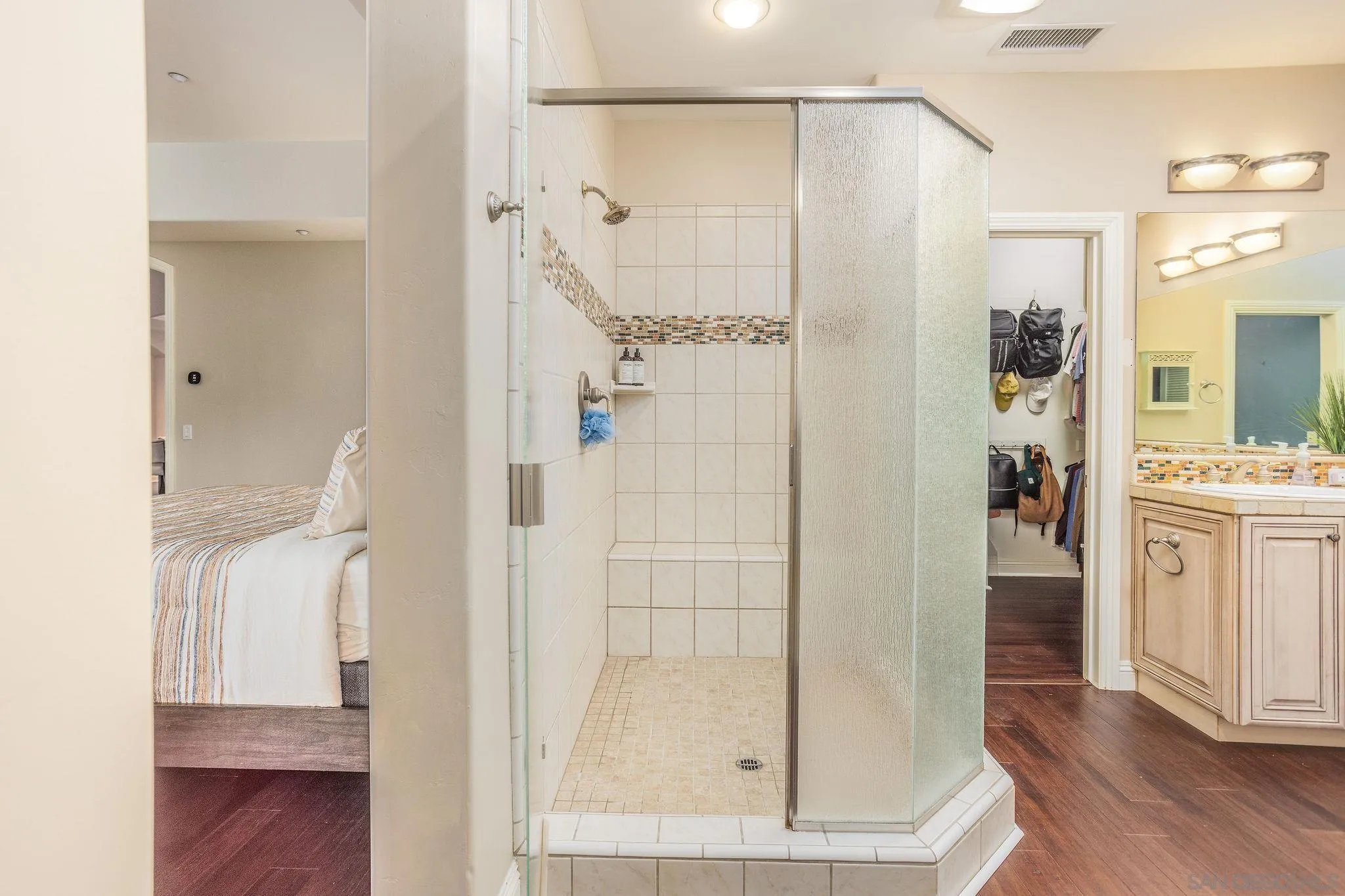 4003 Millagra Drive Fallbrook, CA 92028 - Photo 19 of 46 a bathroom with a shower