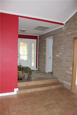 762 Glenn Baker Road Dickson, TN 37055 - Photo 3 of 20 Foyer and entry to office and half bath. Office has separate outside entrance as well.