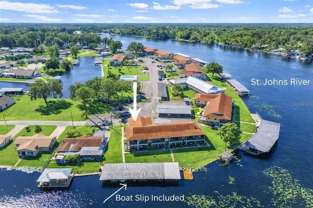 $160,000 | 1640 Juno Trail, Unit 205A, Astor, FL 32102