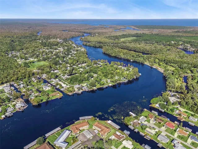 $160,000 | 1640 Juno Trail, Unit 205A, Astor, FL 32102