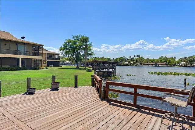 $160,000 | 1640 Juno Trail, Unit 205A, Astor, FL 32102