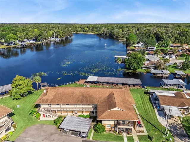 $160,000 | 1640 Juno Trail, Unit 205A, Astor, FL 32102