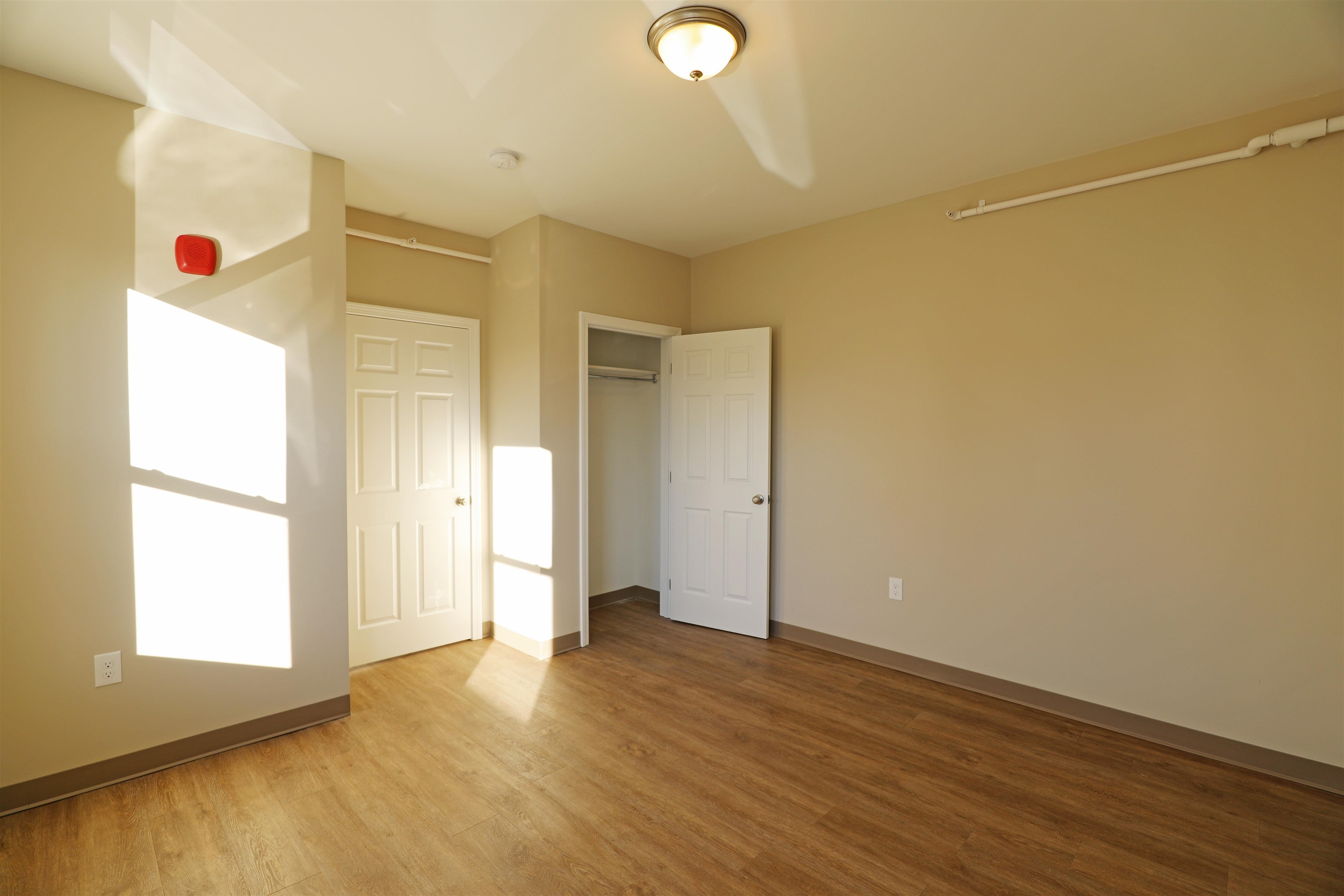 461 Beech Street, Unit 1 Manchester, NH 03103 - Photo 4 of 12