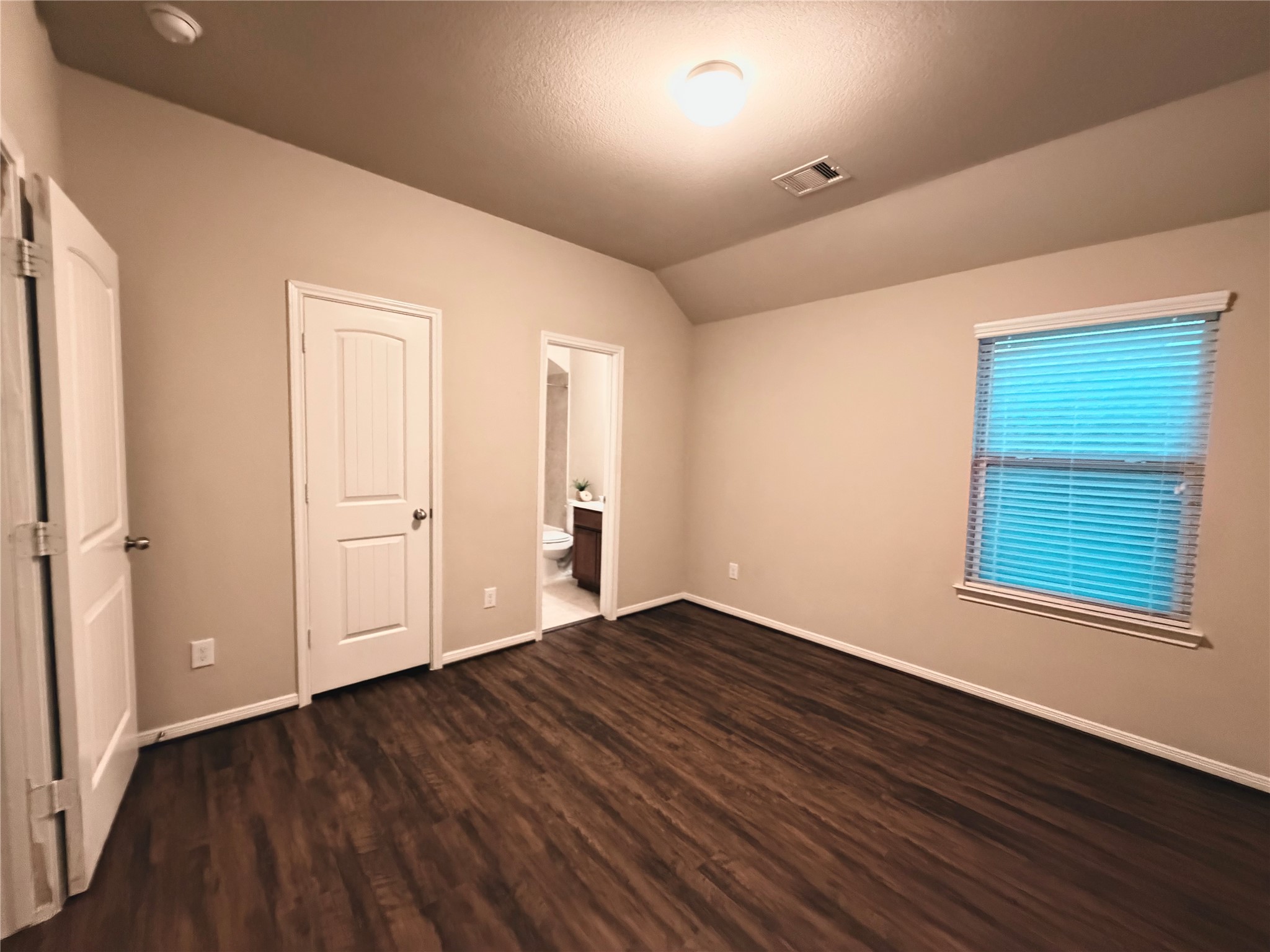 5502 Claymore Meadow Lane Spring, TX 77389 - Photo 23 of 45 Secondary bedroom #2