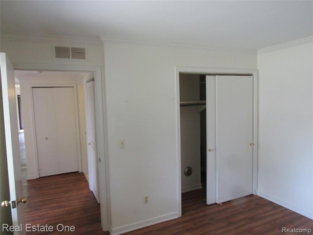 988 Wexford Way, Unit 32 Rochester Hills, MI 48307 - Photo 10 of 24