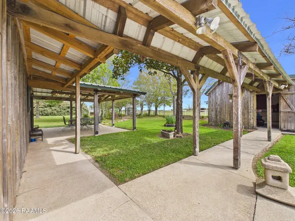 $625,000 | 6167 Highway 167, Maurice, LA 70555