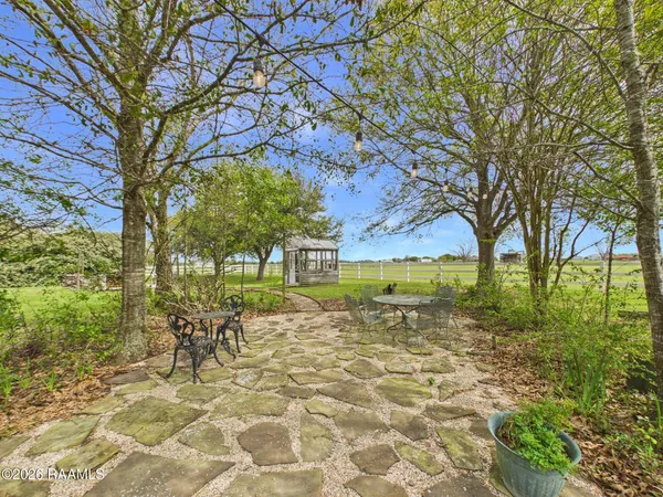 $625,000 | 6167 Highway 167, Maurice, LA 70555