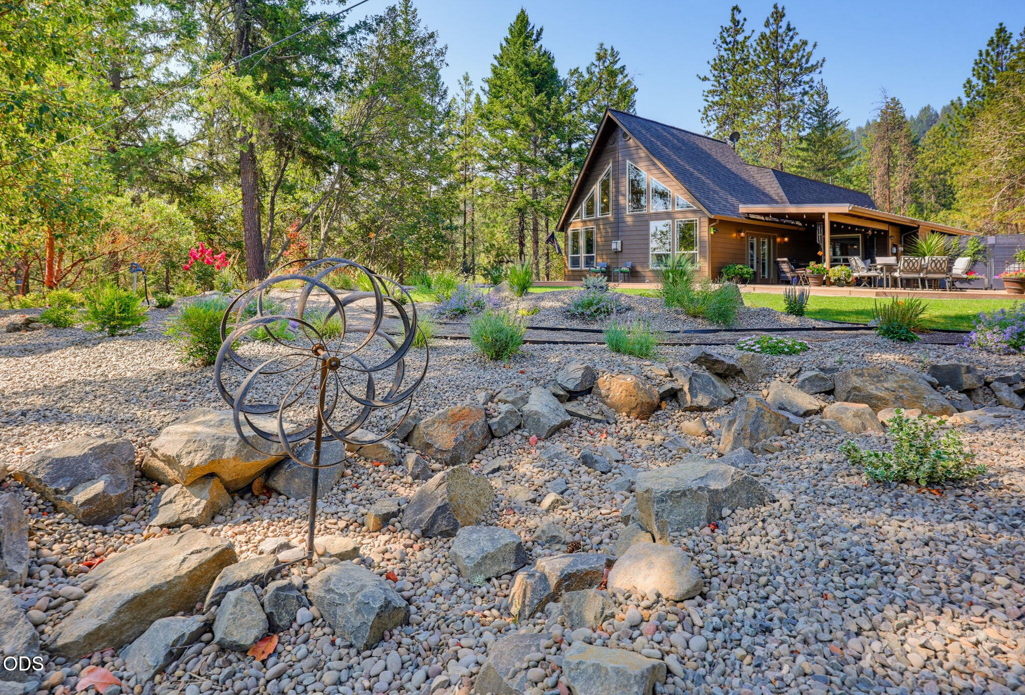 2355 Johns Peak Road Central Point, OR 97502 - Photo 62 of 114 Gallery Image 62