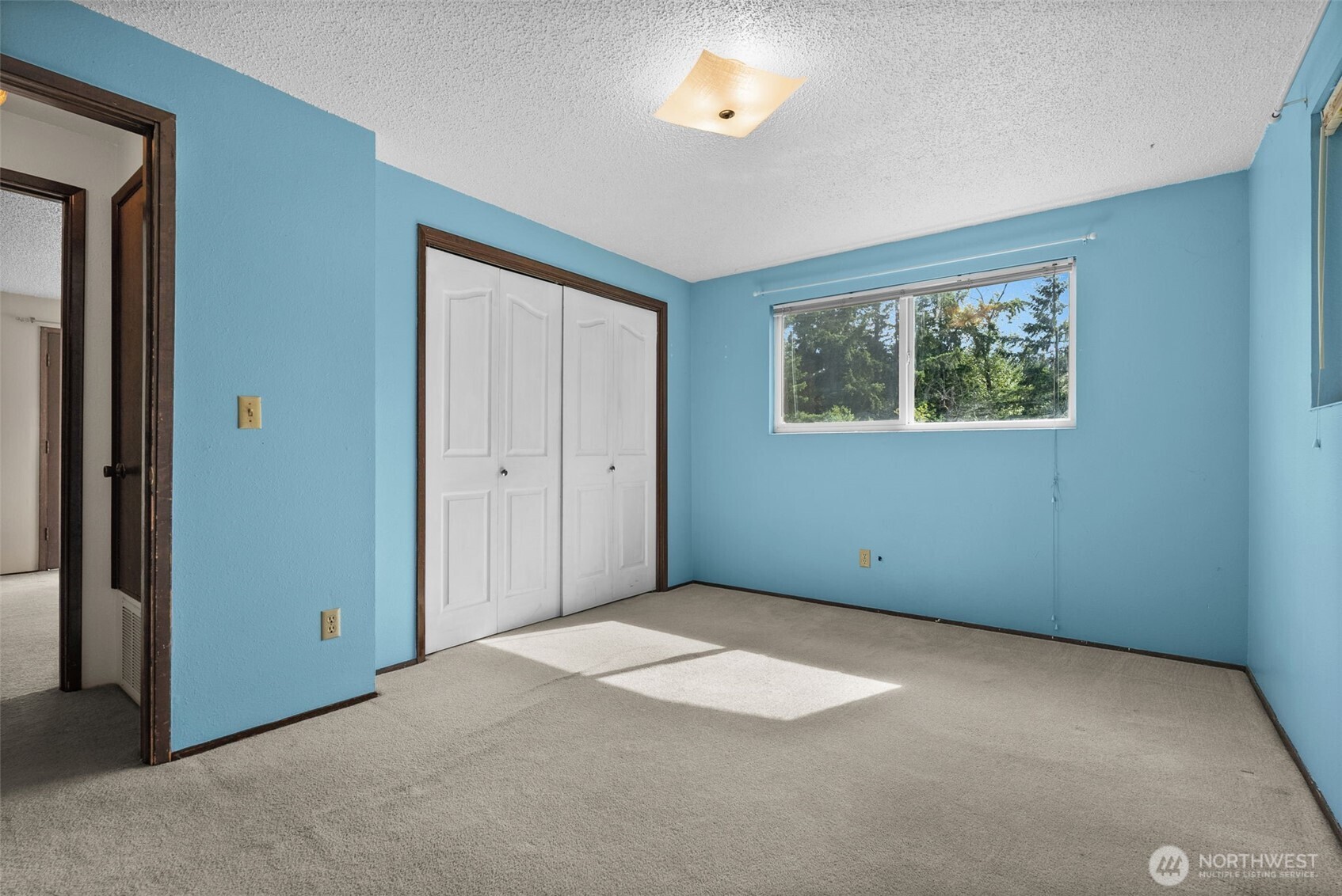 12012 County Line Road East Edgewood, WA 98372 - Photo 17 of 39 Gallery Image 17