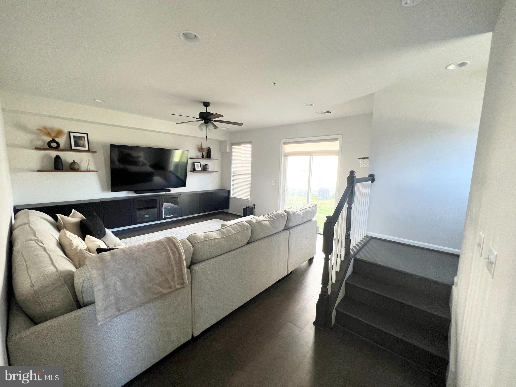 3501 Landing Way Silver Spring, MD 20906 - Photo 5 of 42 a living room with furniture and a flat screen tv