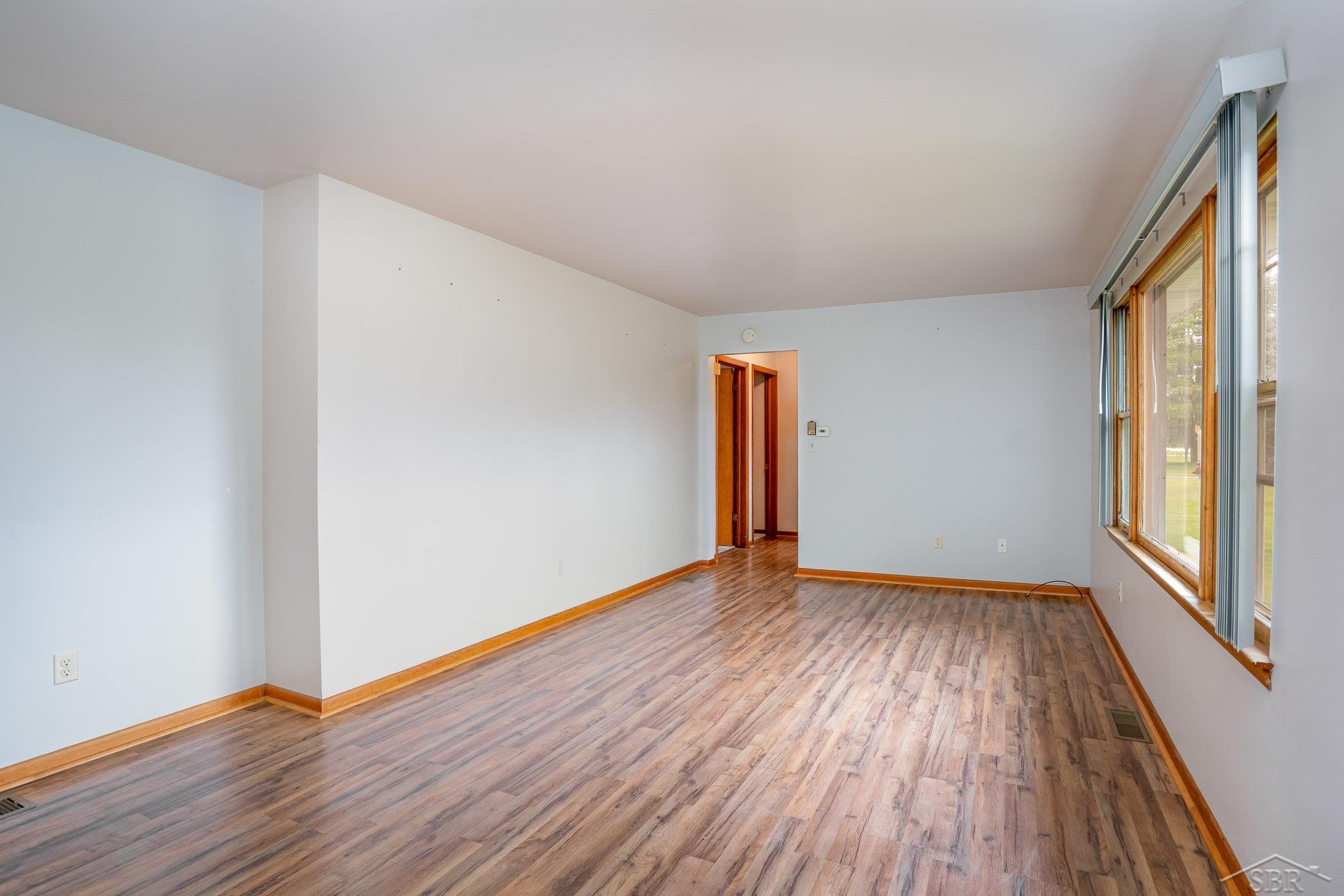 5017 Cottrell Road Vassar, MI 48768 - Photo 3 of 15