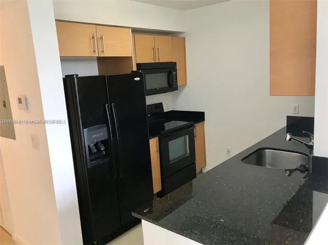 $325,000 | 2701 Southwest 3rd Avenue, Unit 501, Miami, FL 33129