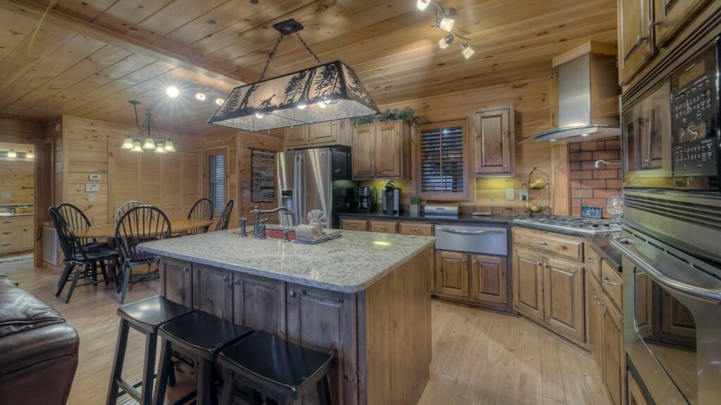 173 Sunrock Mountain Trail Blue Ridge, GA 30513 - Photo 15 of 51