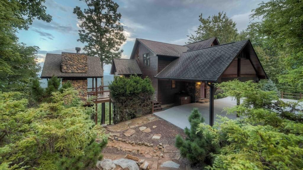 173 Sunrock Mountain Trail Blue Ridge, GA 30513 - Photo 17 of 51