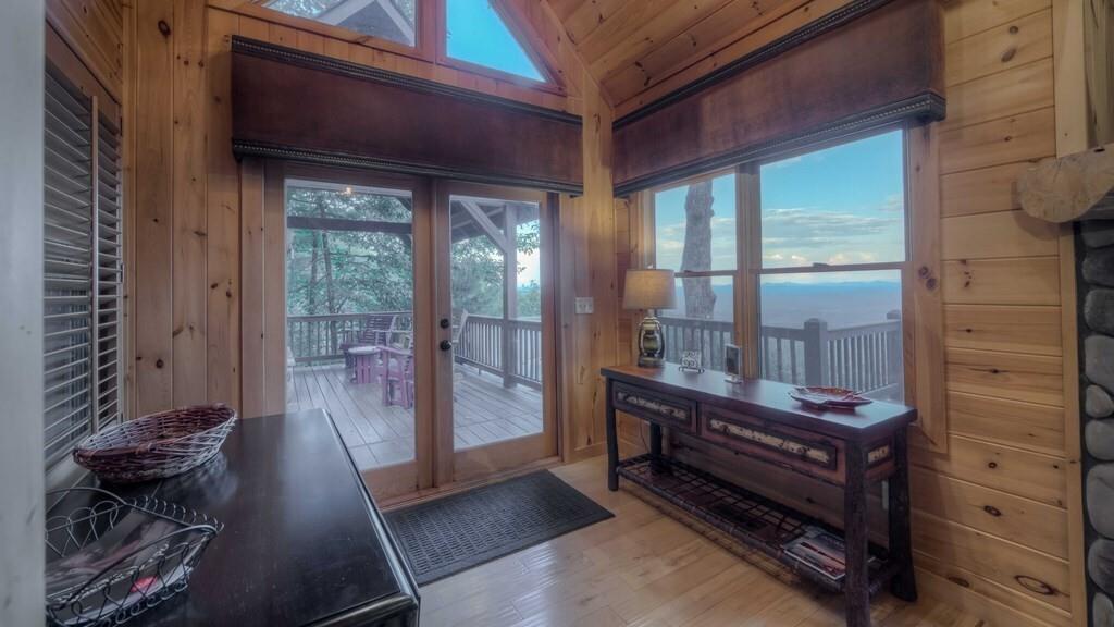 173 Sunrock Mountain Trail Blue Ridge, GA 30513 - Photo 18 of 51