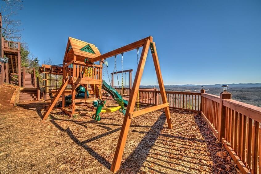 173 Sunrock Mountain Trail Blue Ridge, GA 30513 - Photo 30 of 51