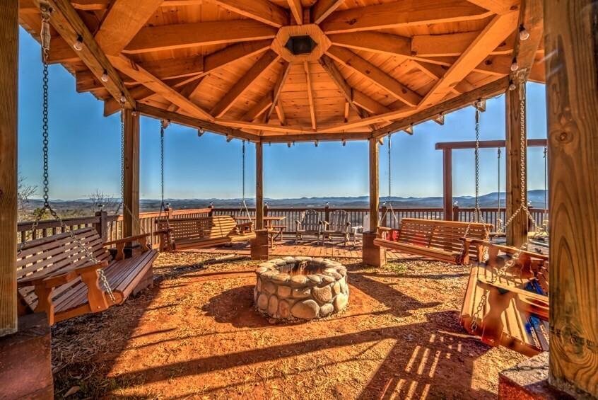 173 Sunrock Mountain Trail Blue Ridge, GA 30513 - Photo 4 of 51