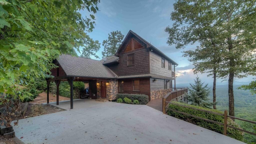 173 Sunrock Mountain Trail Blue Ridge, GA 30513 - Photo 5 of 51