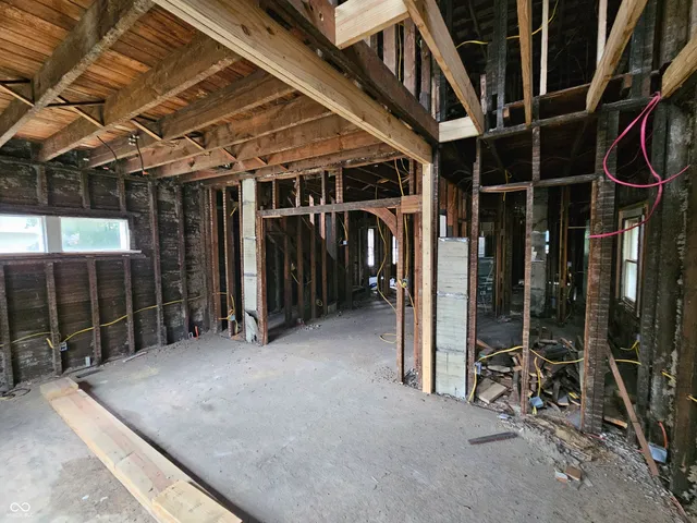 $64,000 | 1024 West Powers Street, Muncie, IN 47305