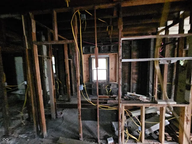 $64,000 | 1024 West Powers Street, Muncie, IN 47305