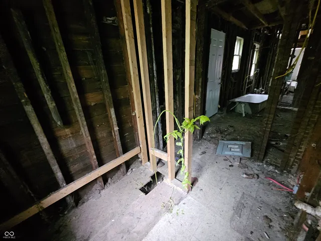 $64,000 | 1024 West Powers Street, Muncie, IN 47305