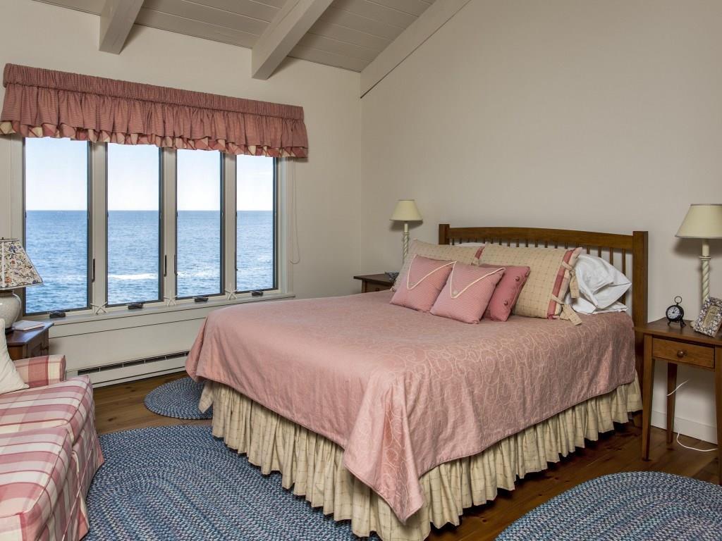 30 Decker Reef Road Boothbay, ME 04544 - Photo 21 of 29 Second floor bedroom with water...