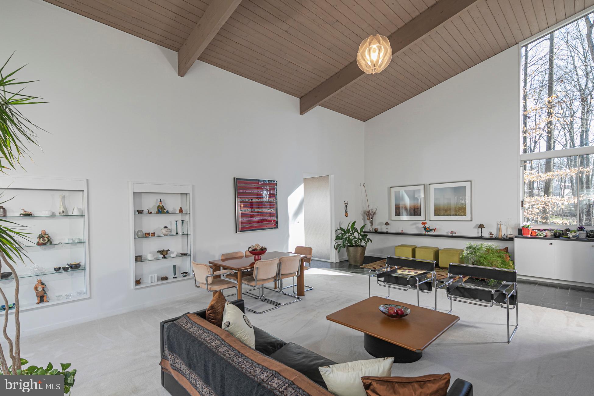 979 Stuart Road Princeton, NJ 08540 - Photo 2 of 32