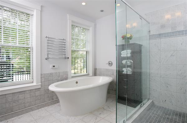 8 Washington Street Boston, MA 02129 - Photo 8 of 16 Gallery Image 8
