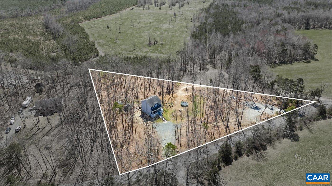2228 Brickhouse Road Louisa, VA 23093 - Photo 3 of 46 Gallery Image 3