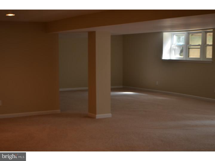 2693 Township Road Riegelsville, PA 18077 - Photo 12 of 19