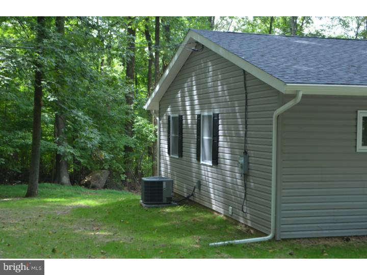 2693 Township Road Riegelsville, PA 18077 - Photo 3 of 19