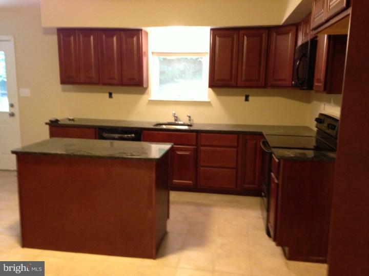 2693 Township Road Riegelsville, PA 18077 - Photo 5 of 19