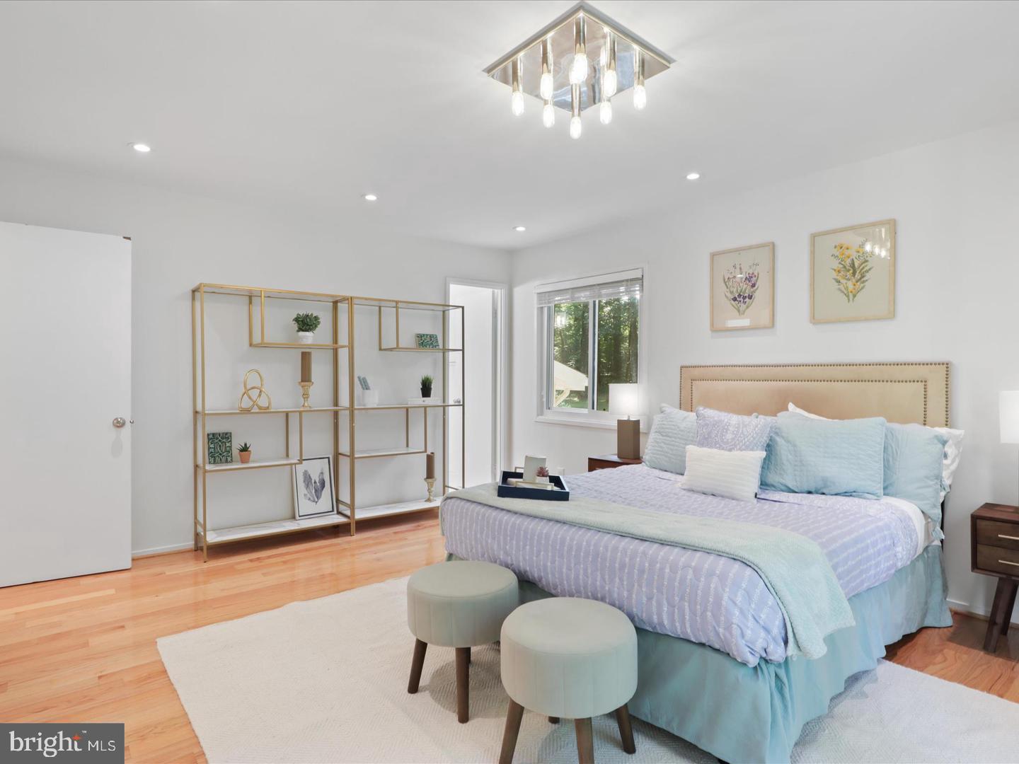 11709 Vale Road Oakton, VA 22124 - Photo 31 of 59 Gallery Image 31