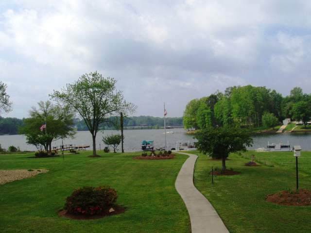 28 Coastline Drive, Unit LAKE Inman, SC 29349 - Photo 3 of 9 Gallery Image 3