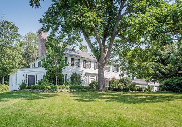 16 West Knoll Road Andover, MA 01810 - Photo 1 of 30