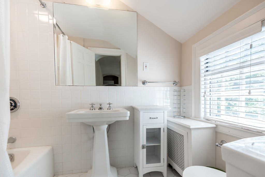16 West Knoll Road Andover, MA 01810 - Photo 21 of 30