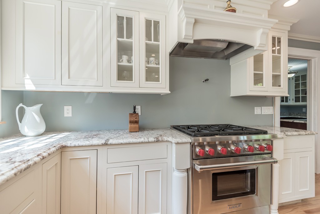 16 West Knoll Road Andover, MA 01810 - Photo 7 of 30