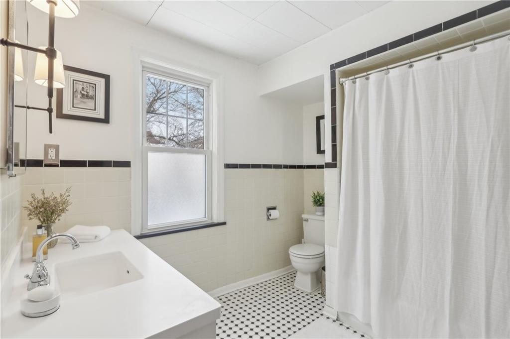 244 Arden Road Pittsburgh, PA 15216 - Photo 25 of 32 Gallery Image 25