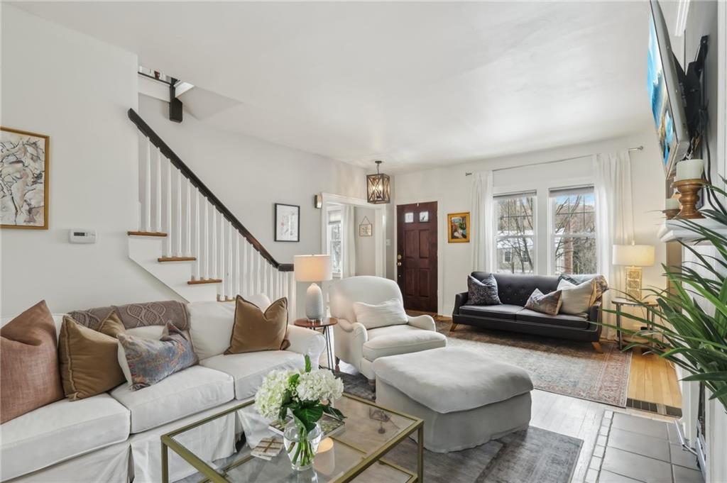 244 Arden Road Pittsburgh, PA 15216 - Photo 8 of 32 Gallery Image 8