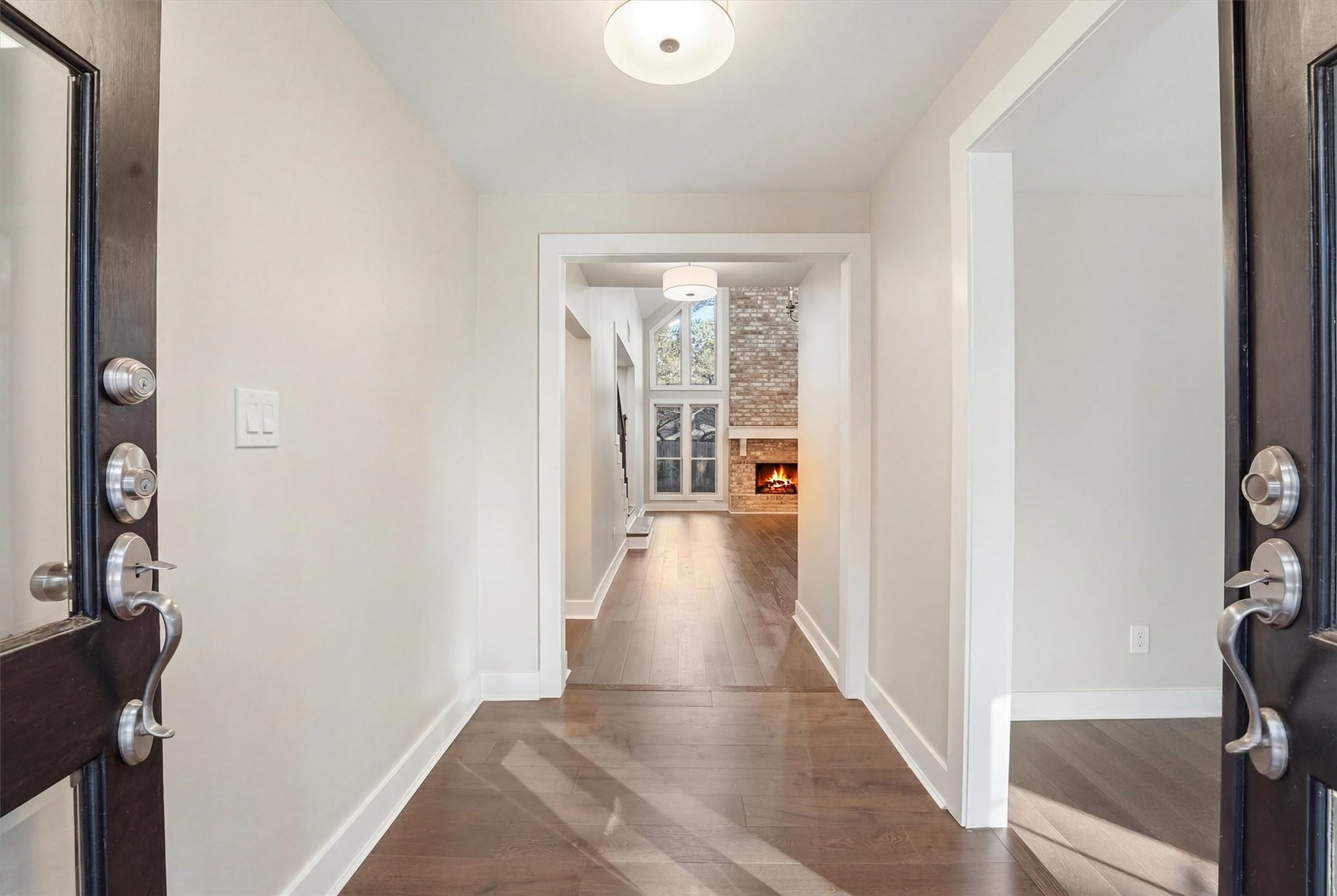 2 Rolling Mill Lane The Woodlands, TX 77380 - Photo 3 of 27 Double Door Entry