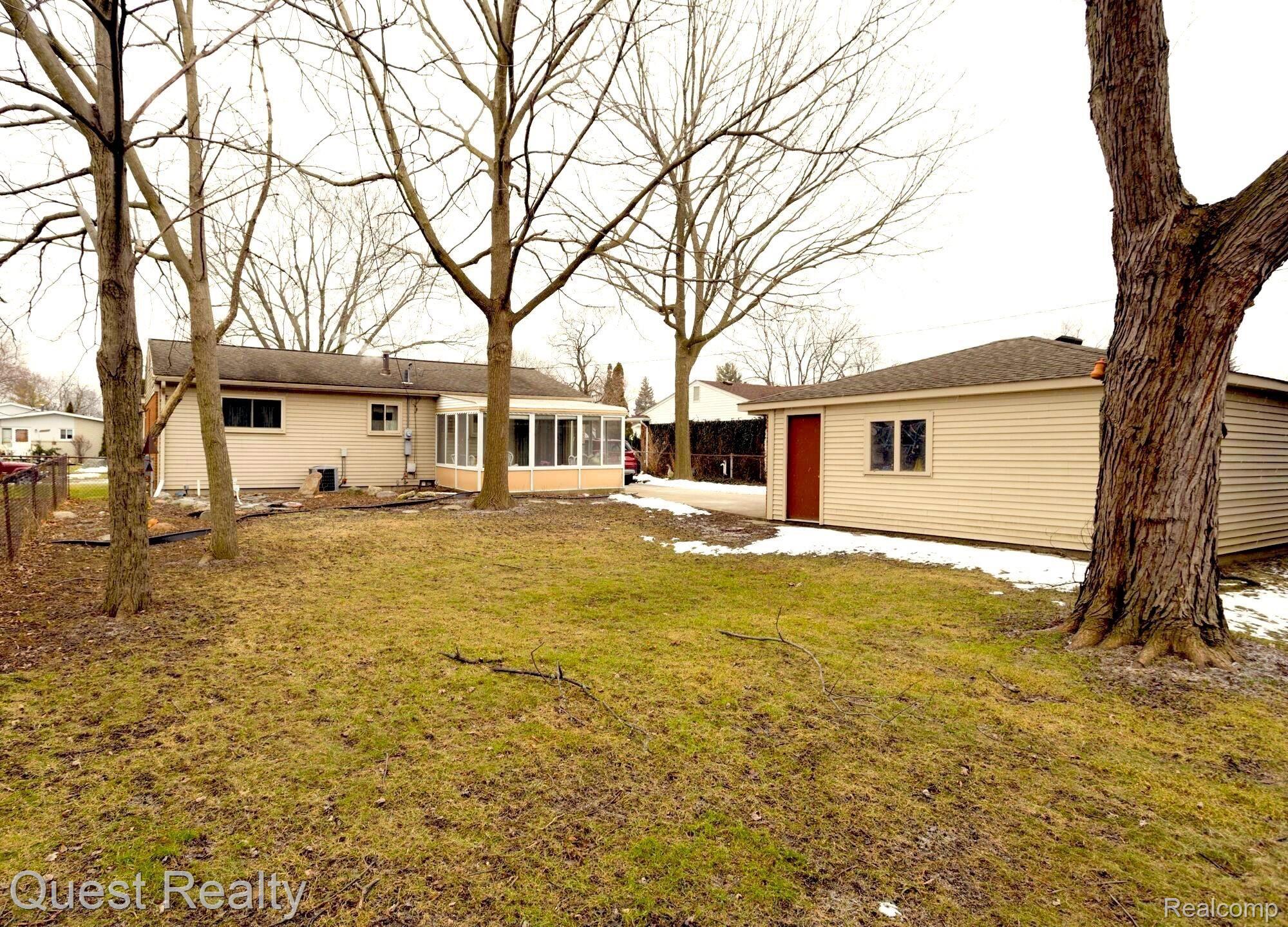 35709 Rutherford Street Clinton Township, MI 48035 - Photo 14 of 14 back yard rutherford.jpeg