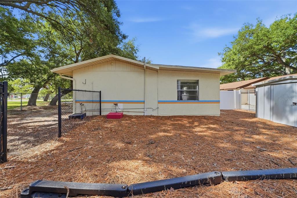 2886 Whitney Road Clearwater, FL 33760 - Photo 33 of 41
