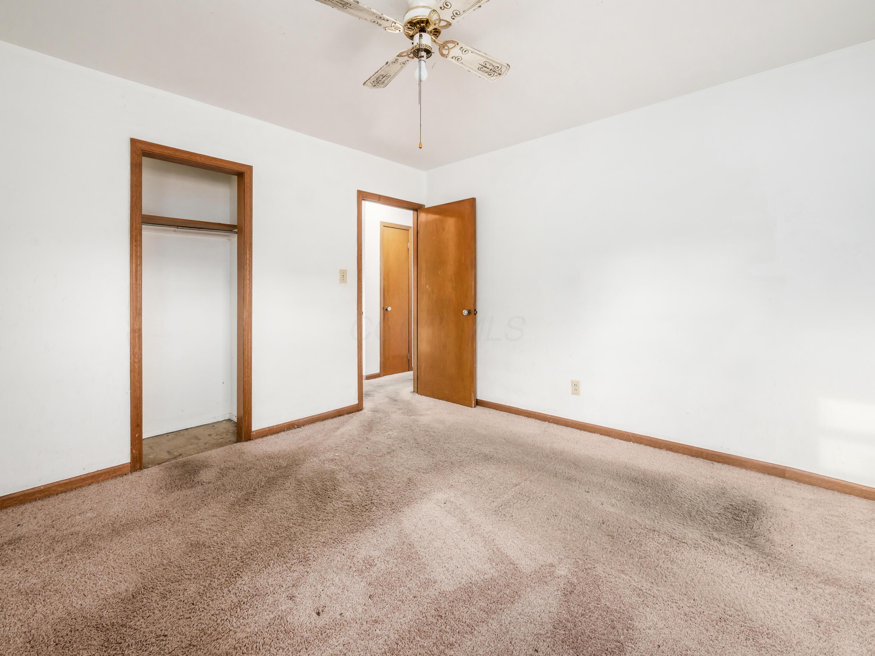 936 Elaine Road Columbus, OH 43227 - Photo 18 of 26 Bedroom 2