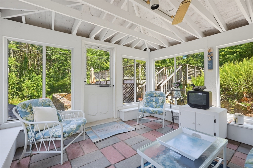 665 South Street Walpole, MA 02081 - Photo 36 of 40