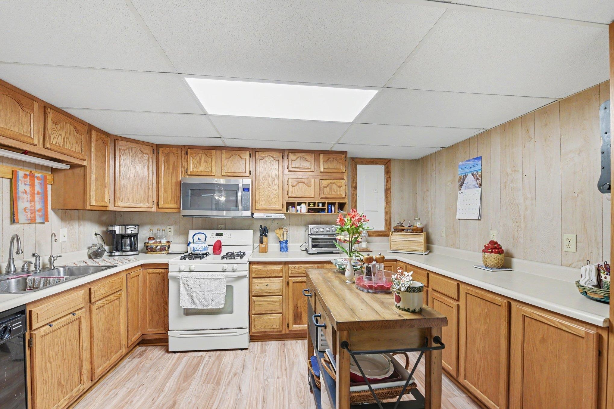 5218 Mitchell Road Central Lake, MI 49622 - Photo 14 of 34