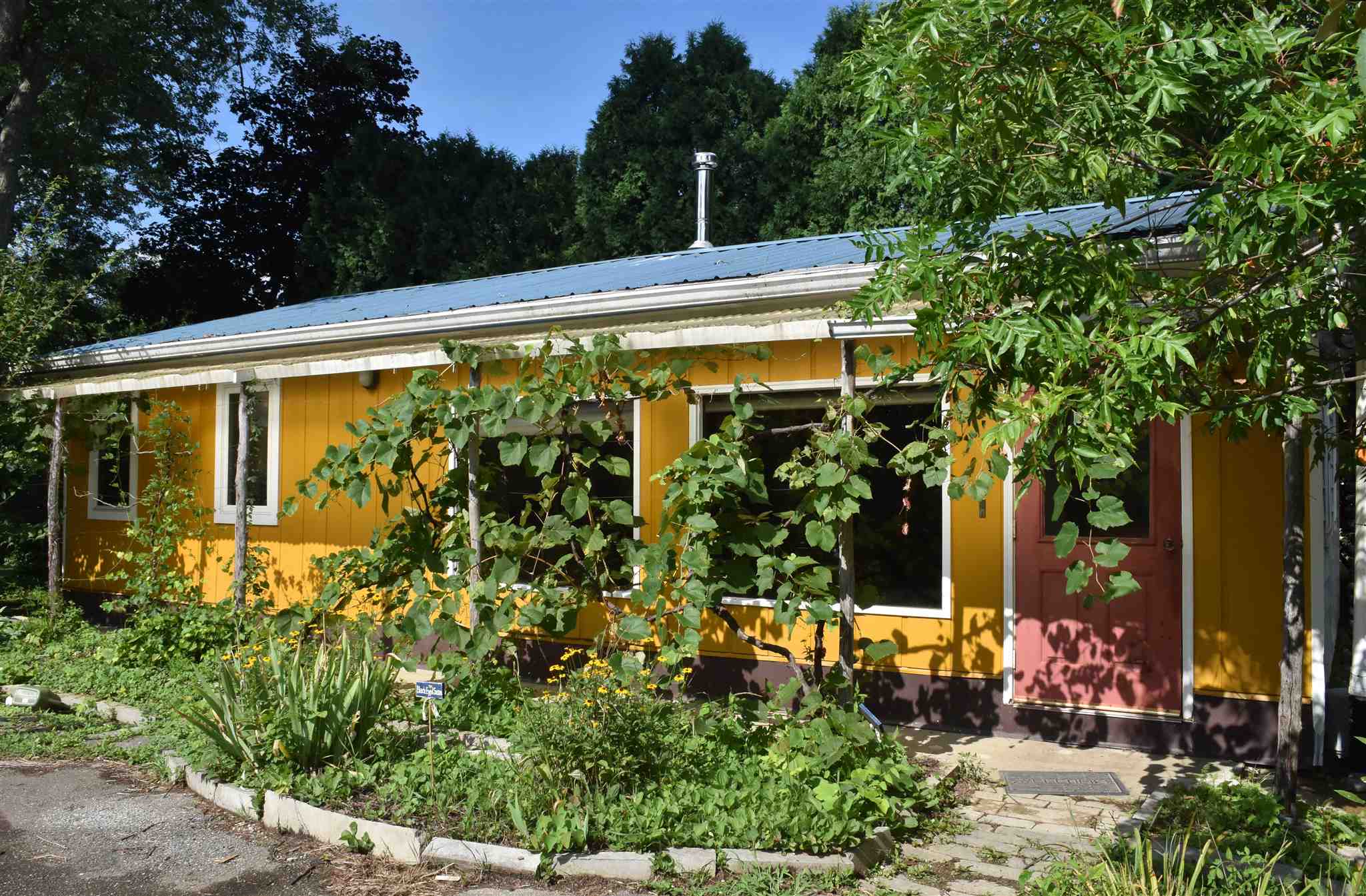 5421 East Kings Road Bloomington, IN 47408 - Photo 2 of 9 Gallery Image 2